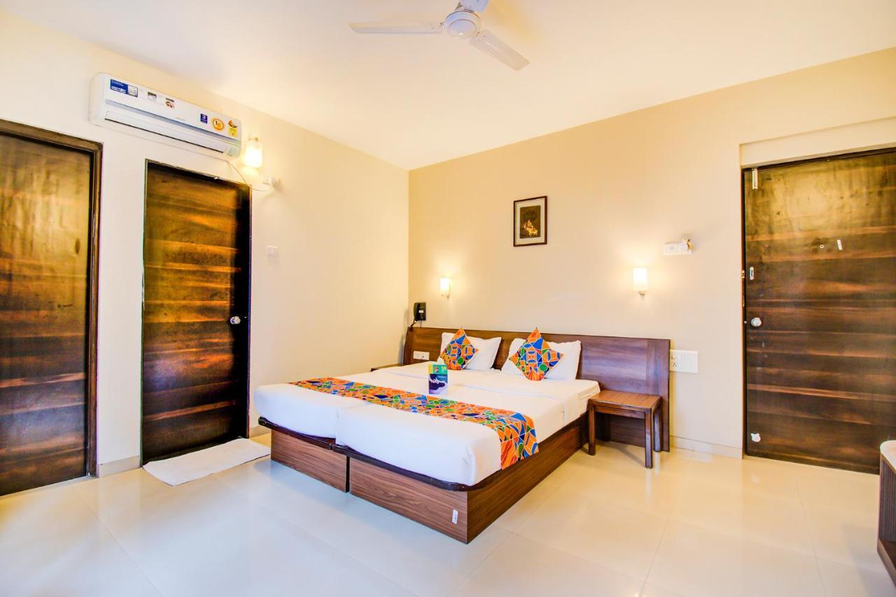 Hotel Fabhotel Away Homes Viman Nagar