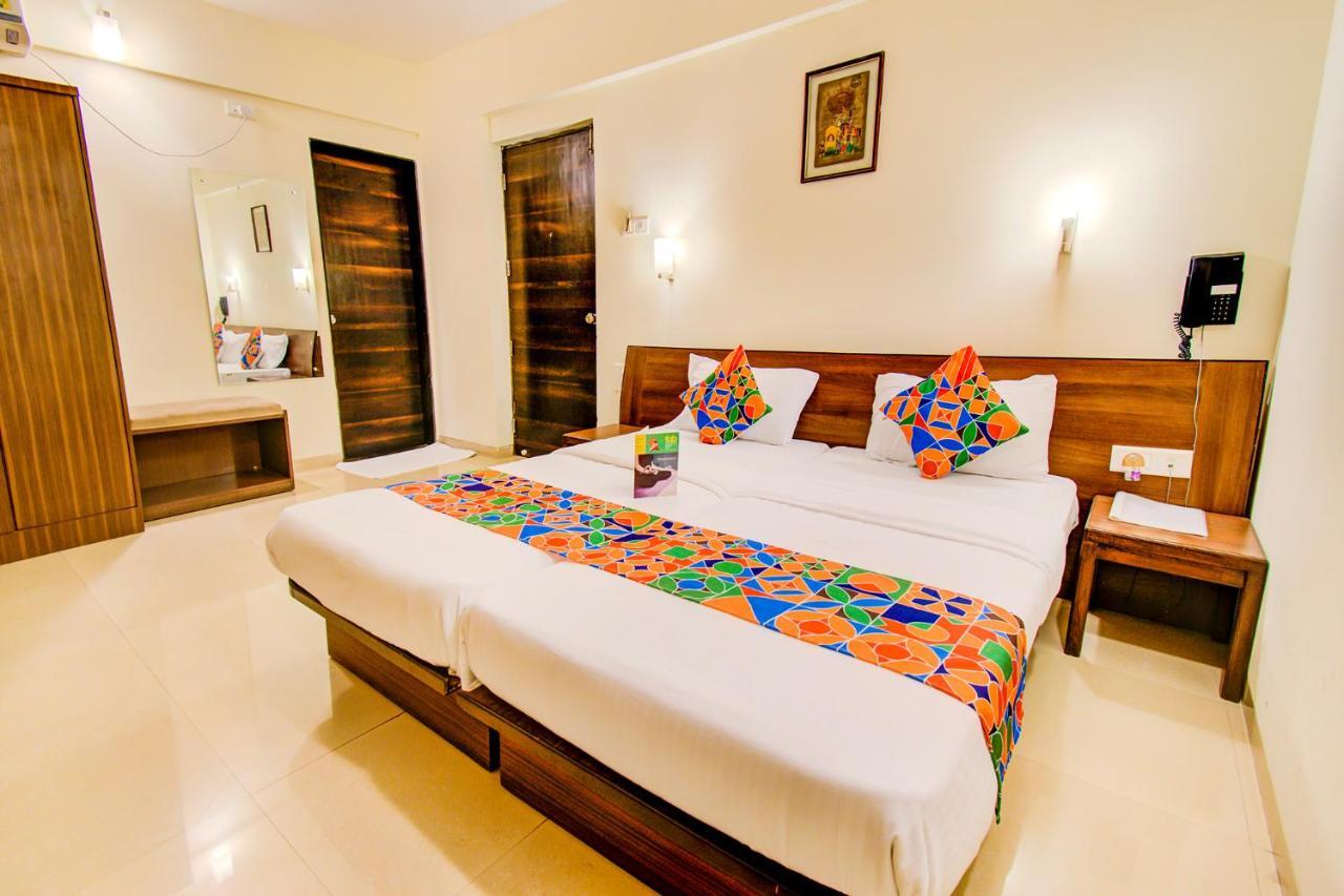 Fabhotel Away Homes Viman Nagar Pune
