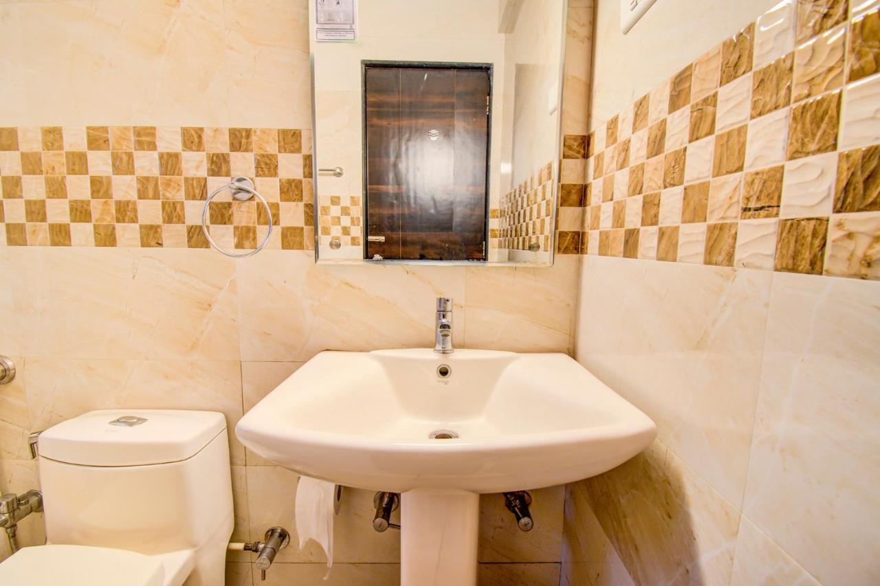 Hotel Fabhotel Away Homes Viman Nagar 3*